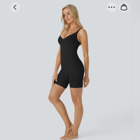 HALARA Other - Halara Seamless Flow Bodysuit Shapewear Backless Tummy Contol size M